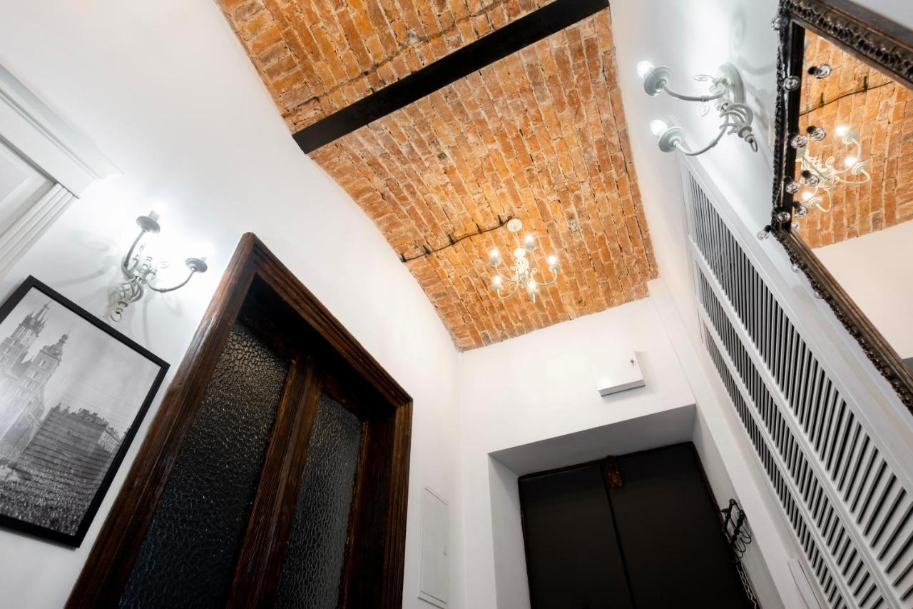 Ceglane Sufity Apartament